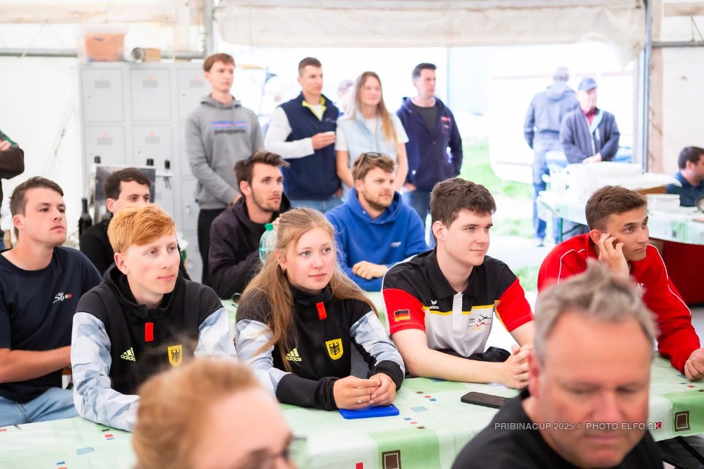 Briefing EMJ 2025 – Deutsches Team